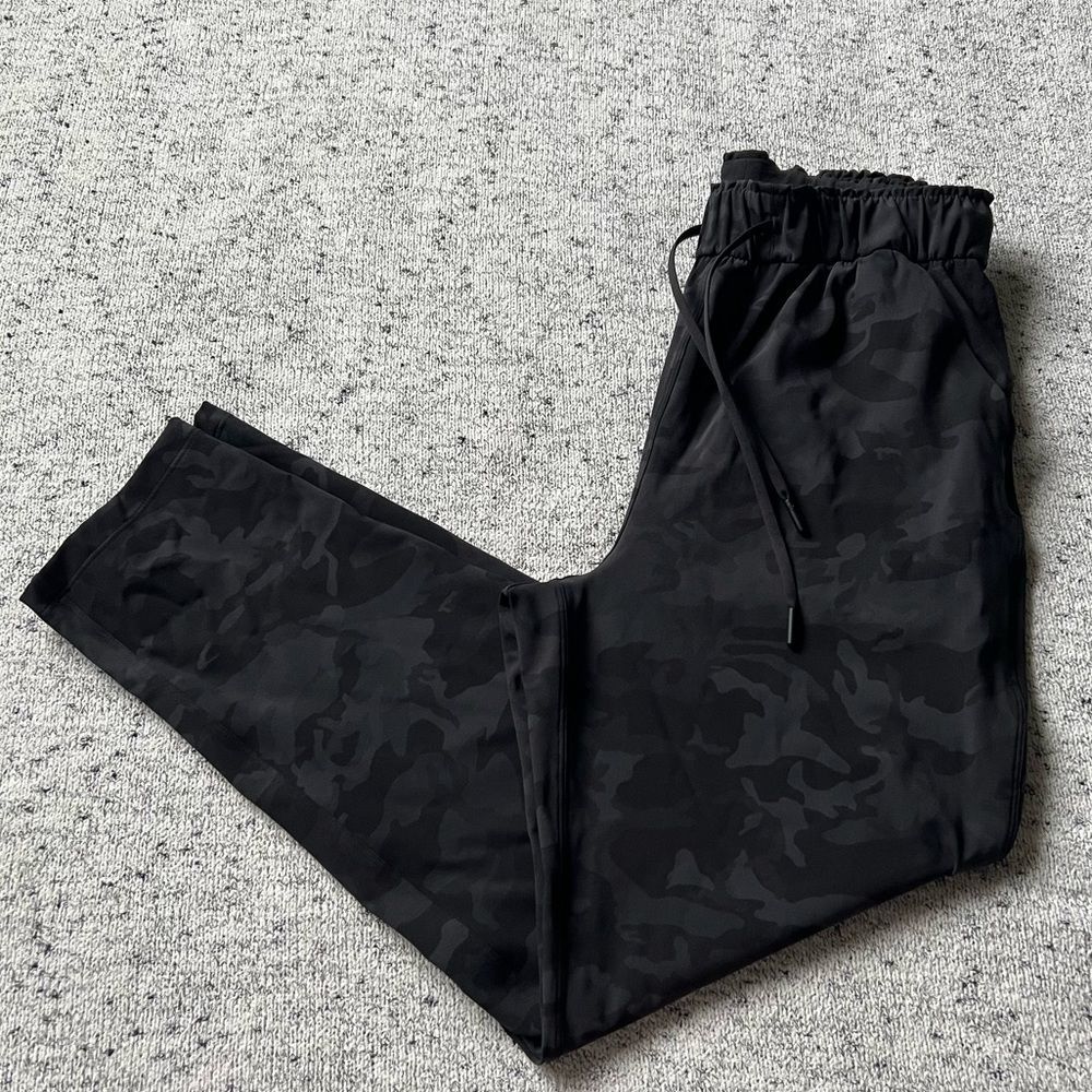 Lululemon Keep Moving Pant 7/8 High-Rise